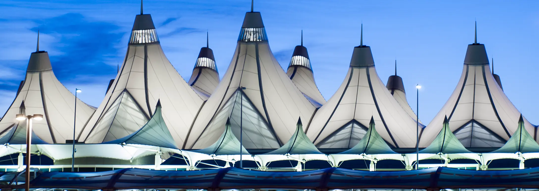 Denver Airport (DEN) - Transfer Options